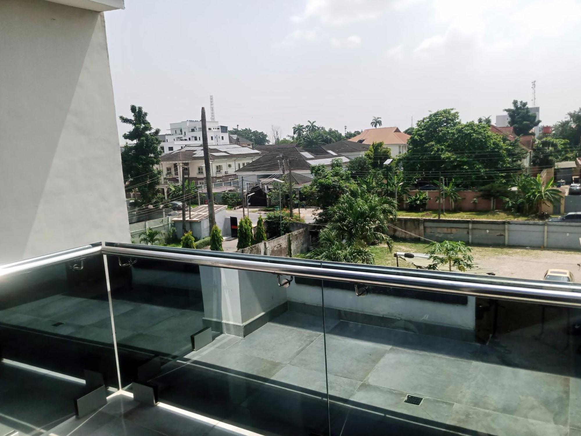 Ringruby Eso Close Hotel Ikeja Exterior photo